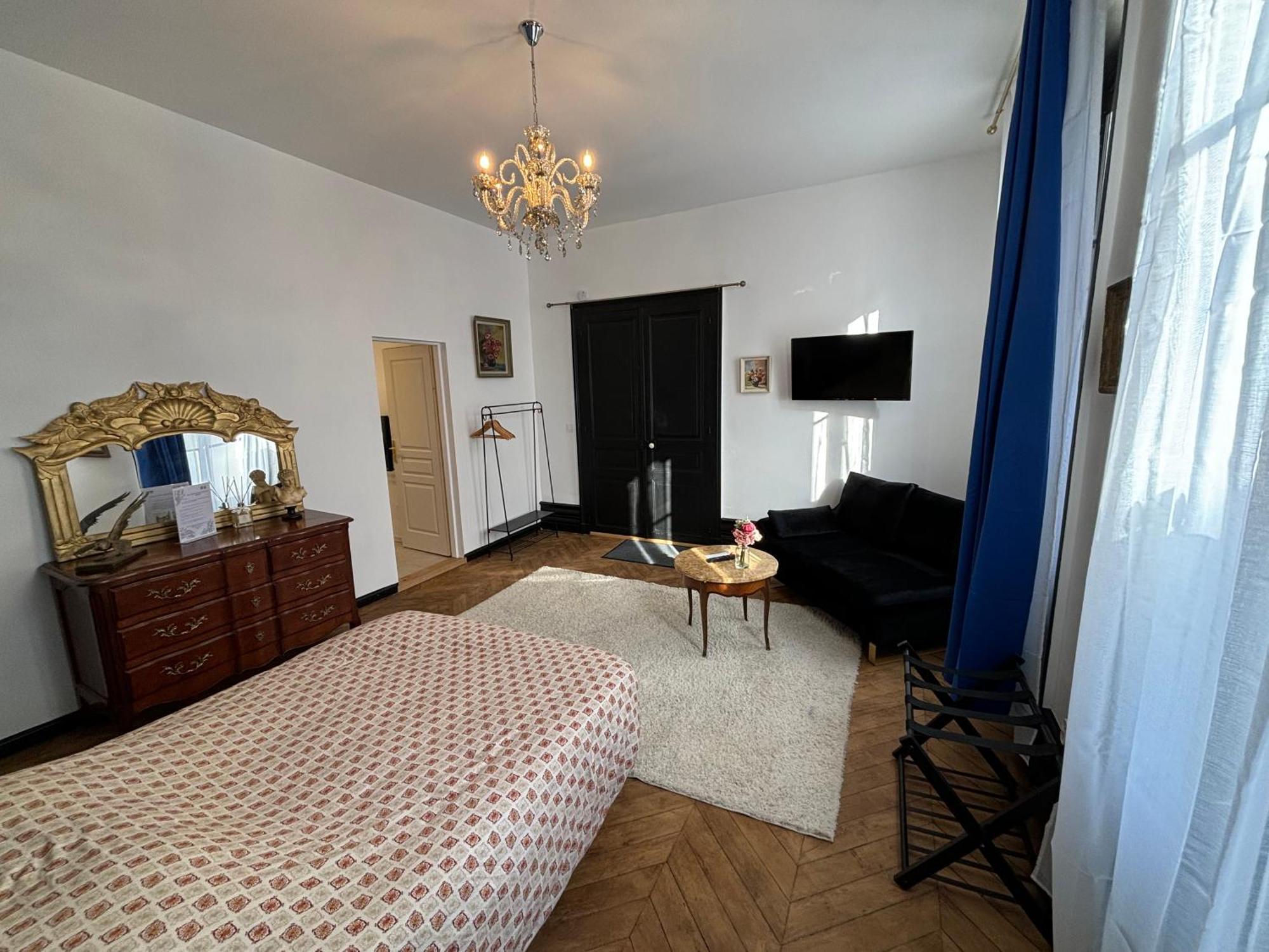 Maison A La Guitarde - Hotel Particulier Hippolyte Châteauroux Dış mekan fotoğraf